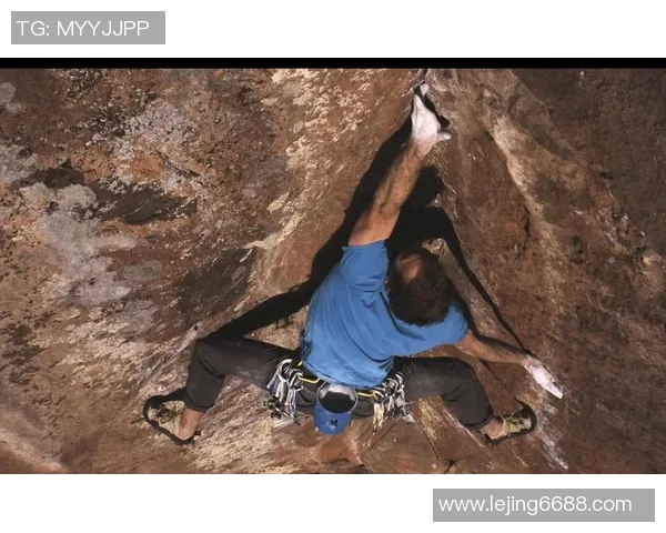 运动攀岩焦点成都攀岩队耐力训练与提升的深度探讨 运动攀岩焦点成都攀岩队耐力训练与提升的深度探讨